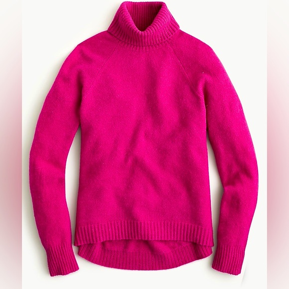 NWT J Crew Turtleneck sweater in Supersoft yarn Pink Cozy Coastal Granny Medium - Picture 1 of 9